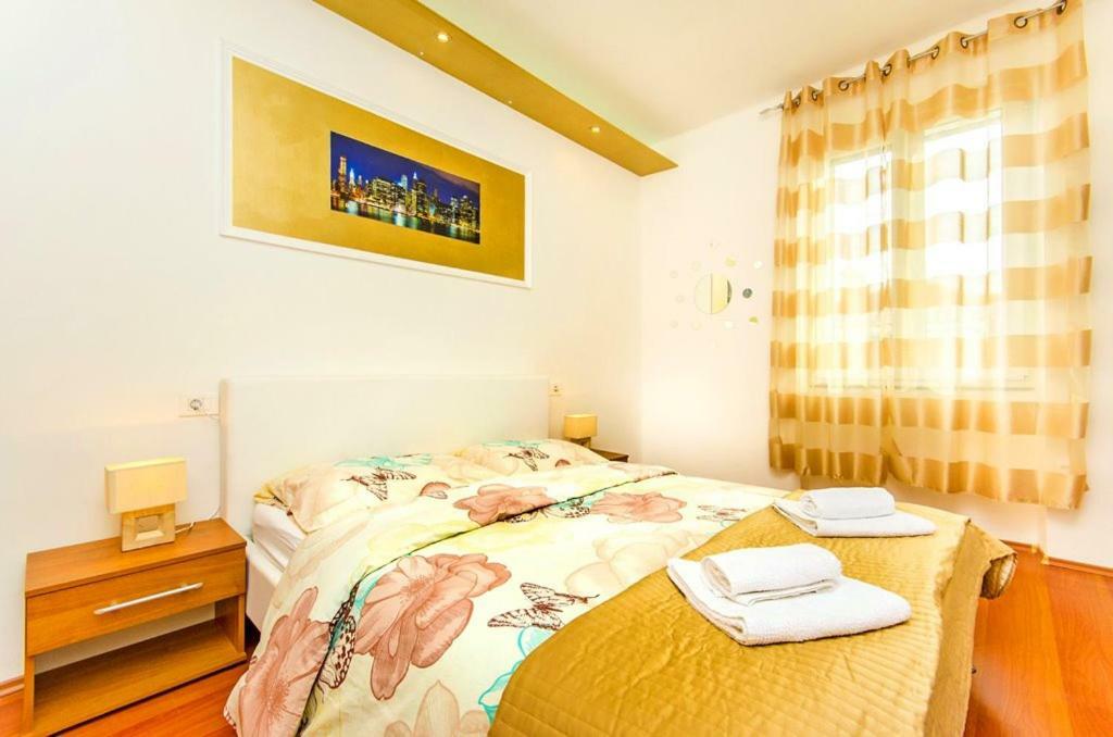 Appartamento Violet Sea Breeze Spalato Esterno foto